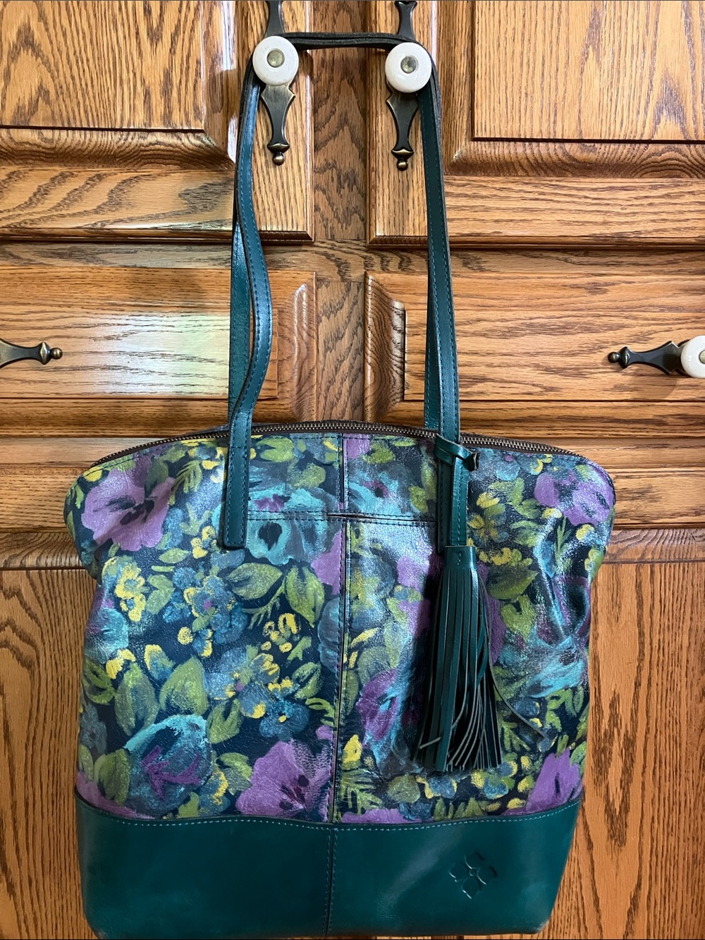 PATRICIA NASH LEATHER TOTE HANDBAG
EXCELLENT CONDITION